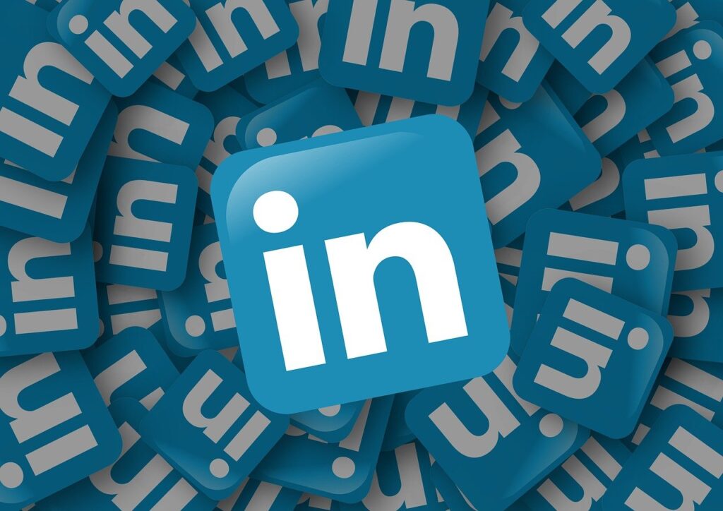 Como Montar um LinkedIn Atrativo Sem Experiência: Guia Passo a Passo para Começar com o Pé Direito Como Montar um LinkedIn Atrativo Sem Experiência: Guia Passo a Passo para Começar com o Pé Direito